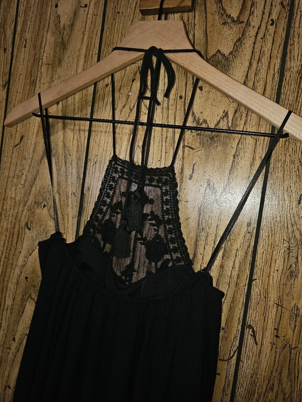 ABERCROMBIE & FITCH Black Lace Front Halter Maxi Dress - XS
